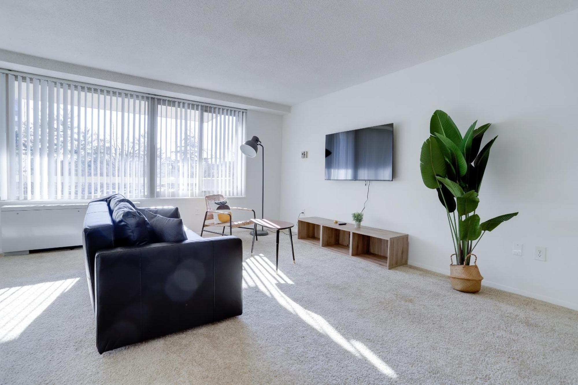 Spacious 2 Bedrooms Apt @Crystal City With Gym Arlington Exterior foto