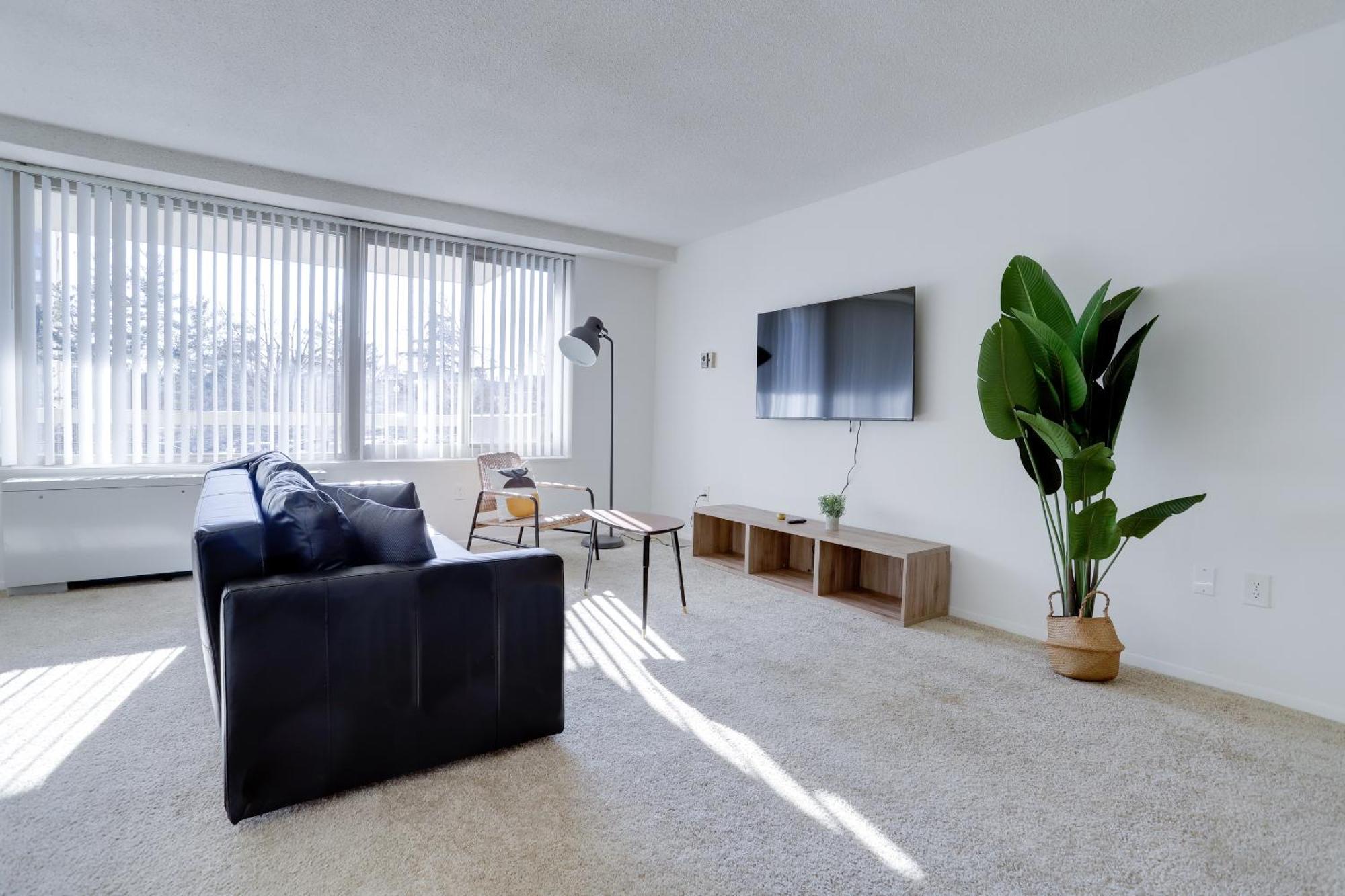 Spacious 2 Bedrooms Apt @Crystal City With Gym Arlington Exterior foto